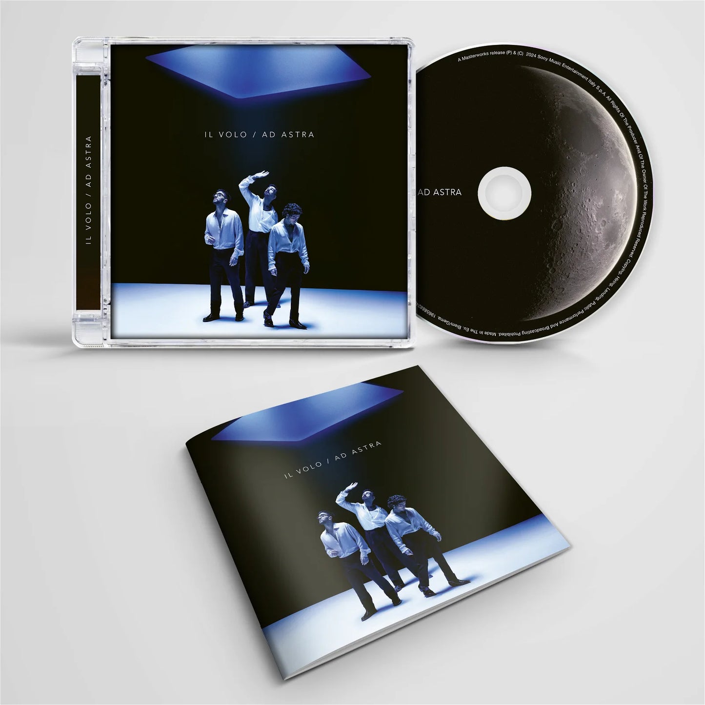 Il Volo “Ad Astra” CD packaging with three men in suits.