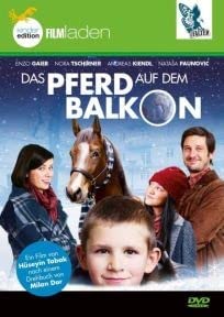 DVD cover for "Das Pferd Auf Dem Balkon" featuring a horse and family.