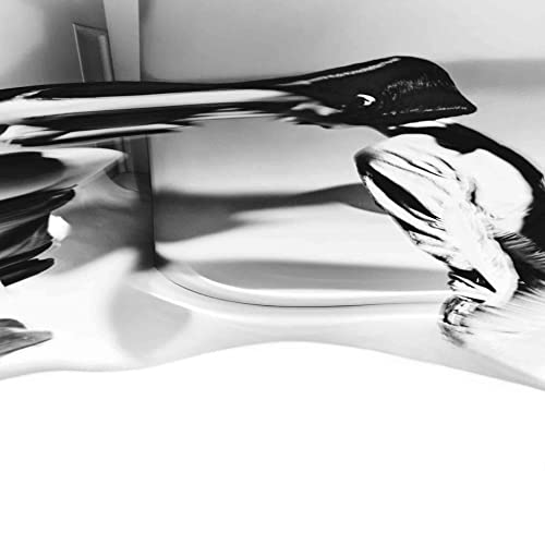 Black and white abstract album cover for Kelly Lee Owens’ “8”.