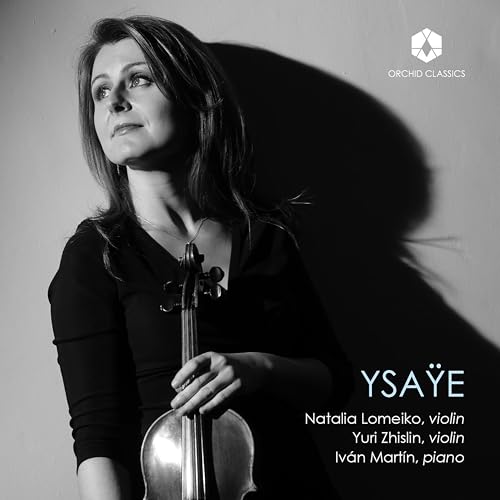 Black and white portrait of a violinist holding her instrument.