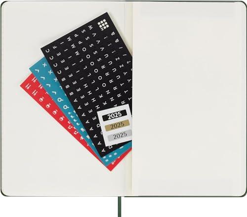 Moleskine 2025 12-Month Daily Large Hardcover Notebook: Myrtle Green