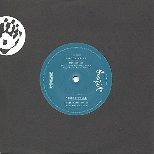 7-inch vinyl record label for Marcos Valle’s “Democustico/Freio Aerodinamico.”