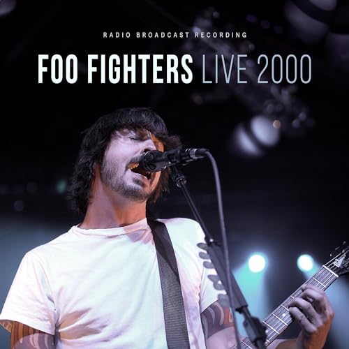 Foo Fighters Live 2000 album cover featuring Dave Grohl performing.
