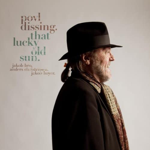 CD cover: Povl Dissing in a hat, smiling to the side.