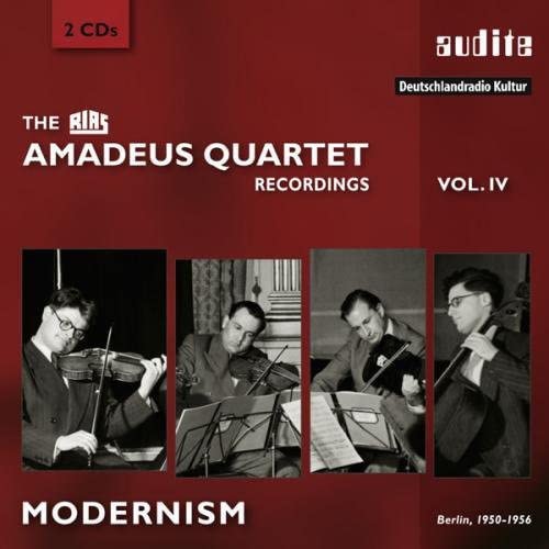 CD cover for Amadeus Quartet recordings, featuring black and white photos of musicians.