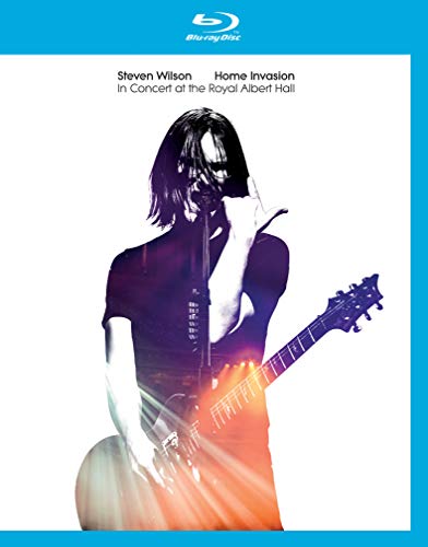 Blu-ray cover featuring Steven Wilson playing guitar in concert.