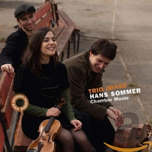 Three musicians with violin, sitting on park benches, CD cover.