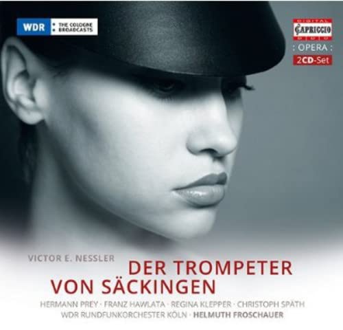 CD cover: portrait of a man in a hat, opera title in German.