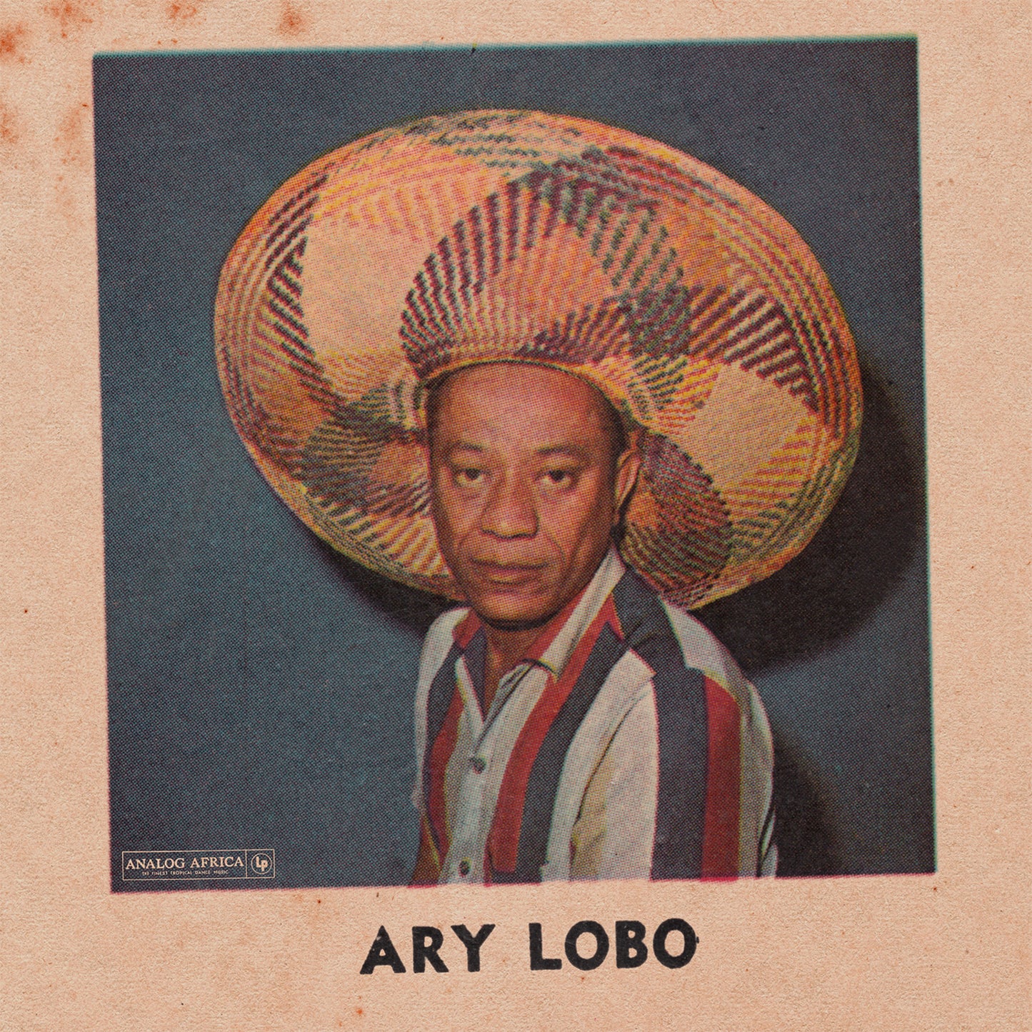 Vinyl record cover featuring Ary Lobo in a straw hat.