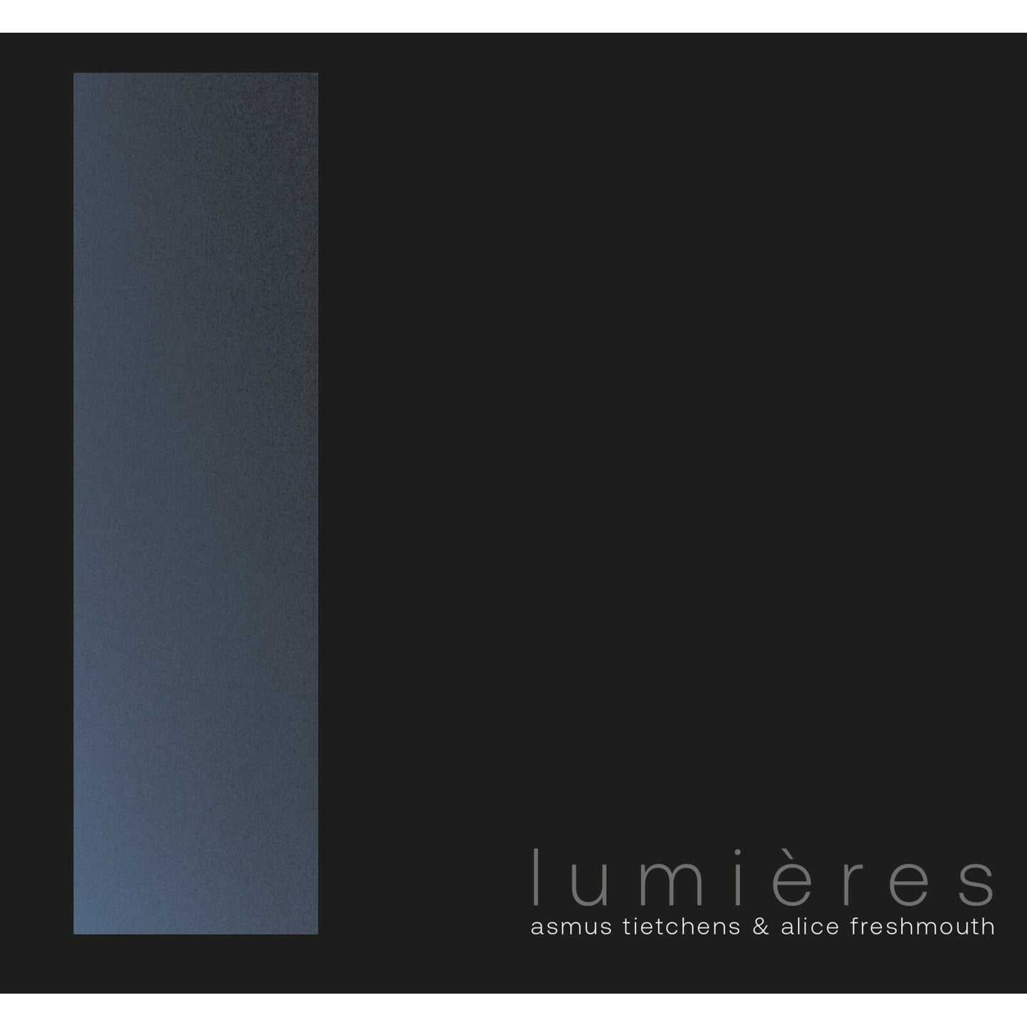 CD cover: dark background with blue rectangle and album title "Lumières".