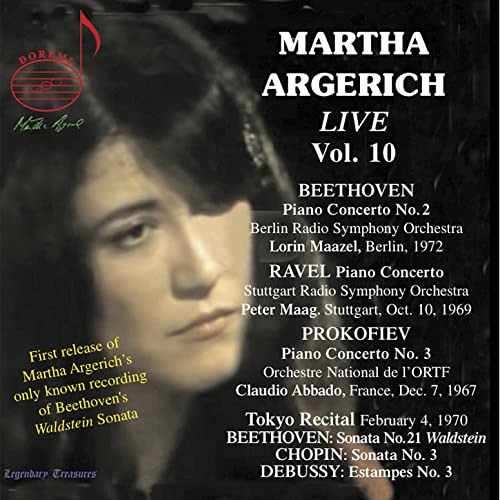 CD cover featuring a black and white portrait of pianist Martha Argerich with text.