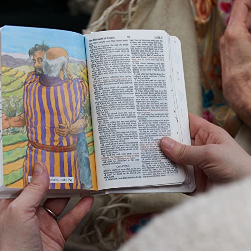 KJV Baby’s First Bible, Hardcover: Holy Bible King James Version : A special keepsake for your new arrival