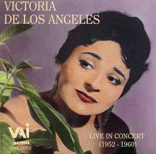 CD cover featuring portrait of opera singer Victoria de los Ángeles.