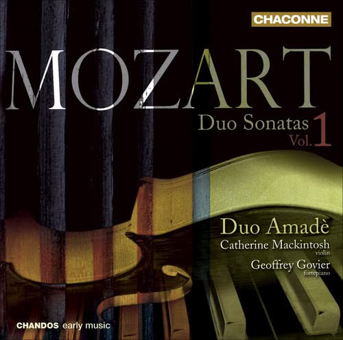 CD cover for "Duo Amade - Mozartduo Sonatas Vol. 1" featuring violin and piano.