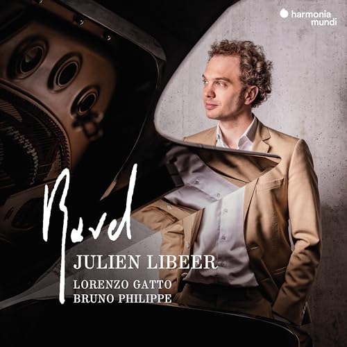 CD cover featuring pianist Julien Libeer and a piano's inner workings.