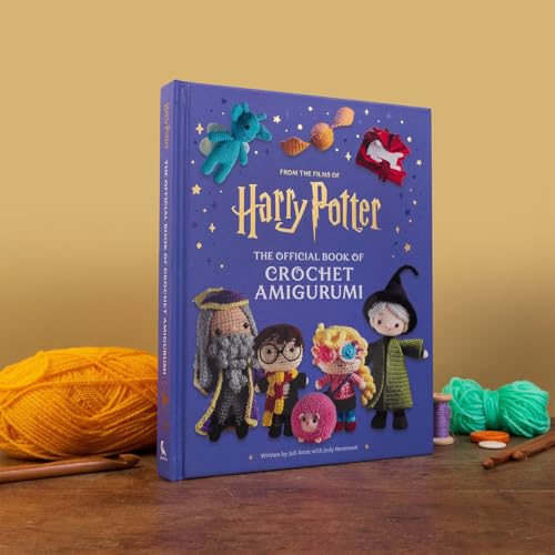 Harry Potter: Official Book of Crochet Amigurumi