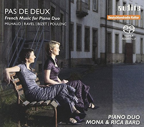 CD cover featuring two women on a bench, “Pas De Deux” text.