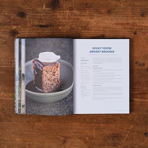 The Hebridean Baker at Home : Flavours & Folklore from the Scottish Islands