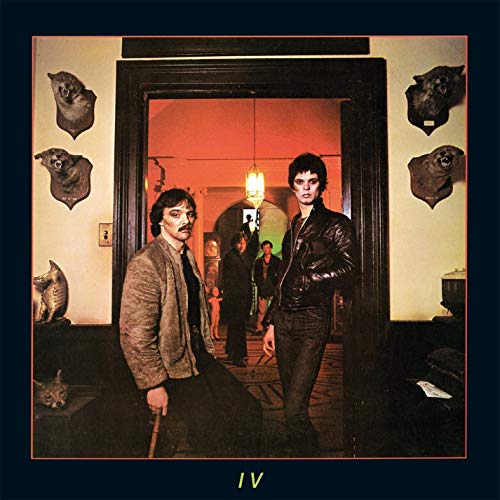 Album cover for The Stranglers’ “Rattus Norvegicus” featuring people in a room.