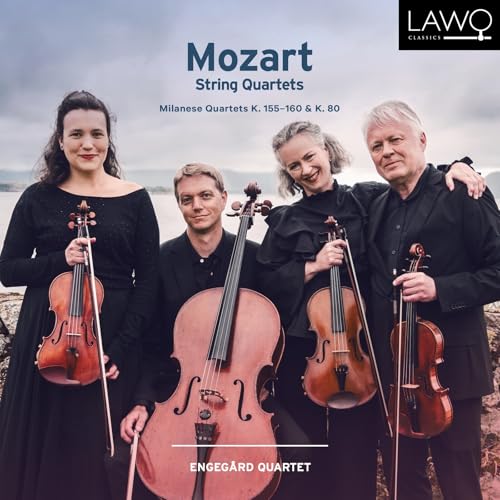 Engegård Quartet posing with string instruments, album cover for Mozart quartets.