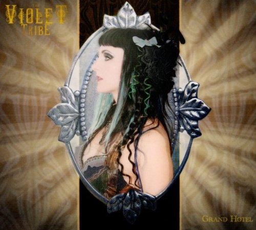 CD cover: woman in ornate frame, with "Grand Hotel" text.