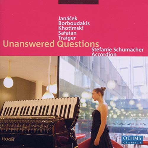 CD cover: Stefanie Schumacher playing accordion, pink background.