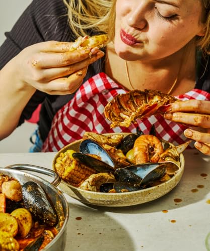 Poppy Cooks: The Actually Delicious One Pot Cookbook : From the No.1 Sunday Times bestselling author