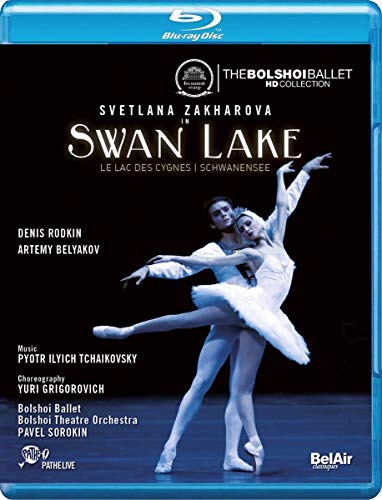 Blu-ray cover featuring two ballet dancers performing on a black stage.