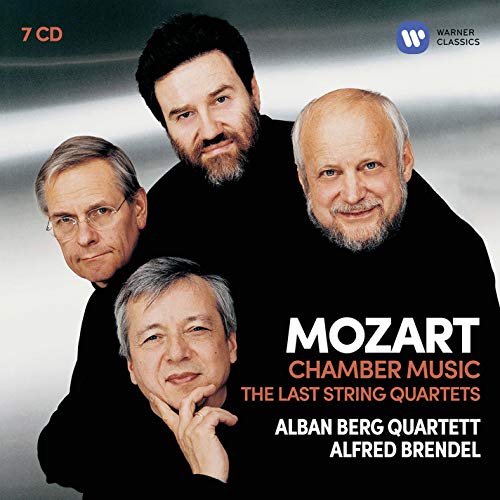 CD case featuring portraits of four men and the text "Mozart Chamber Music".