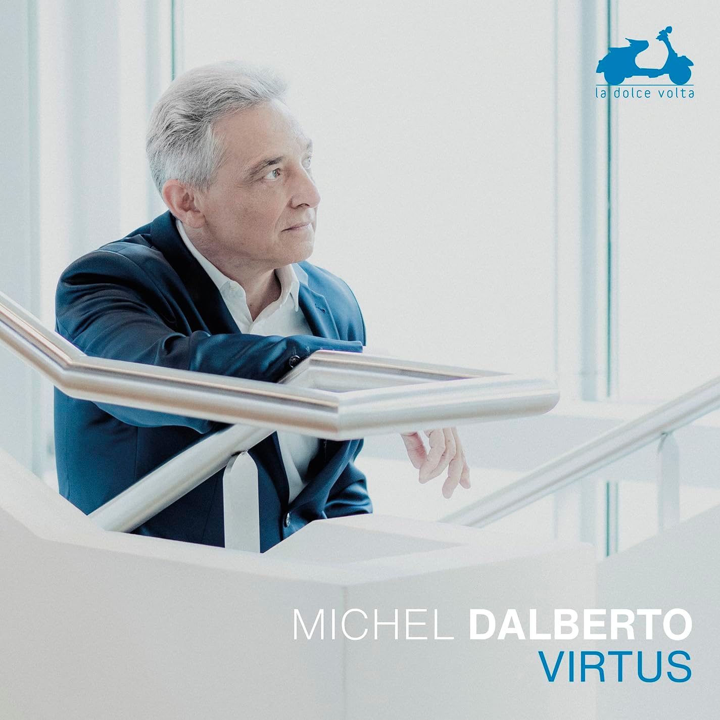 Portrait of Michel Dalberto in a suit, with album title "Virtus".