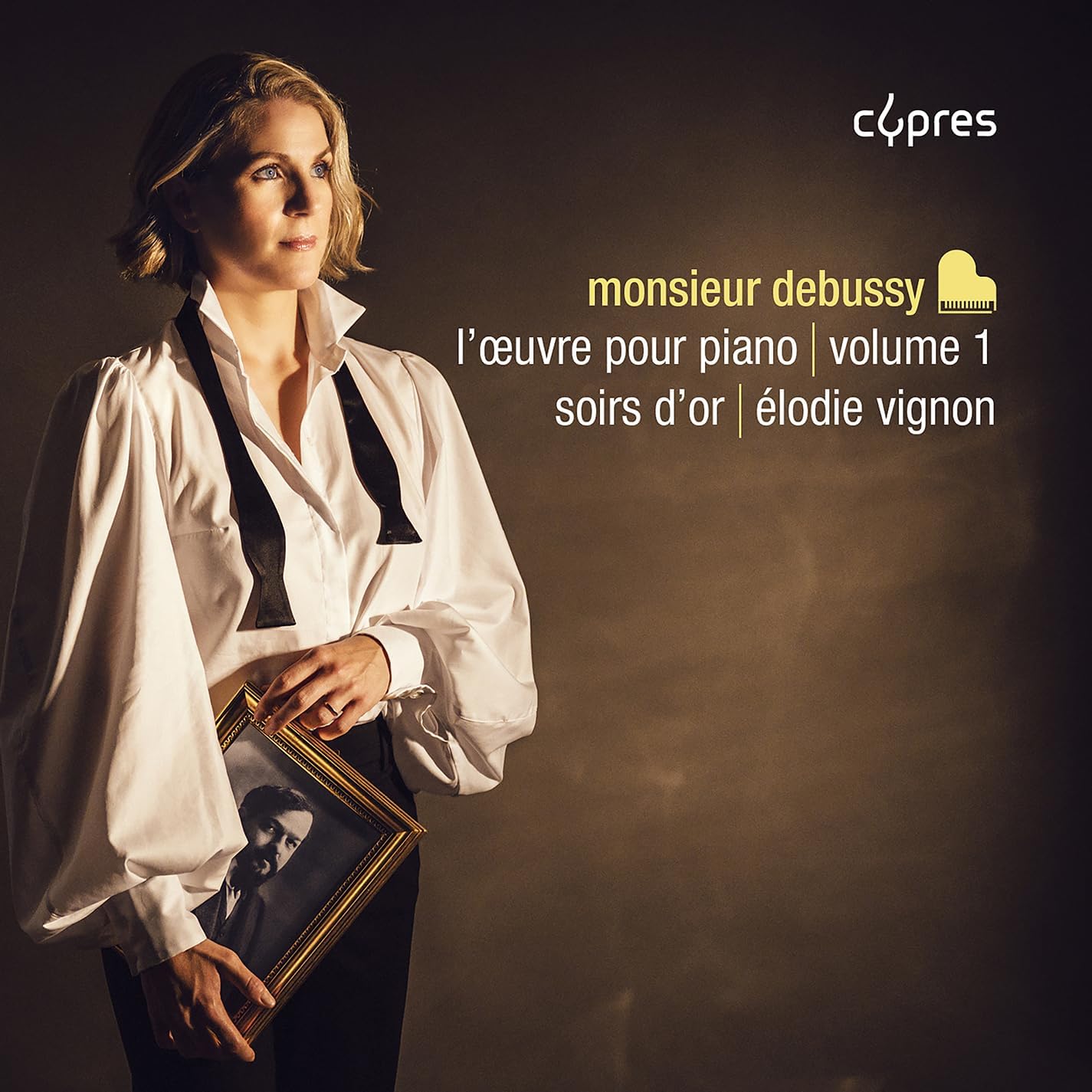 CD cover featuring pianist Elodie Vignon and a vintage portrait.