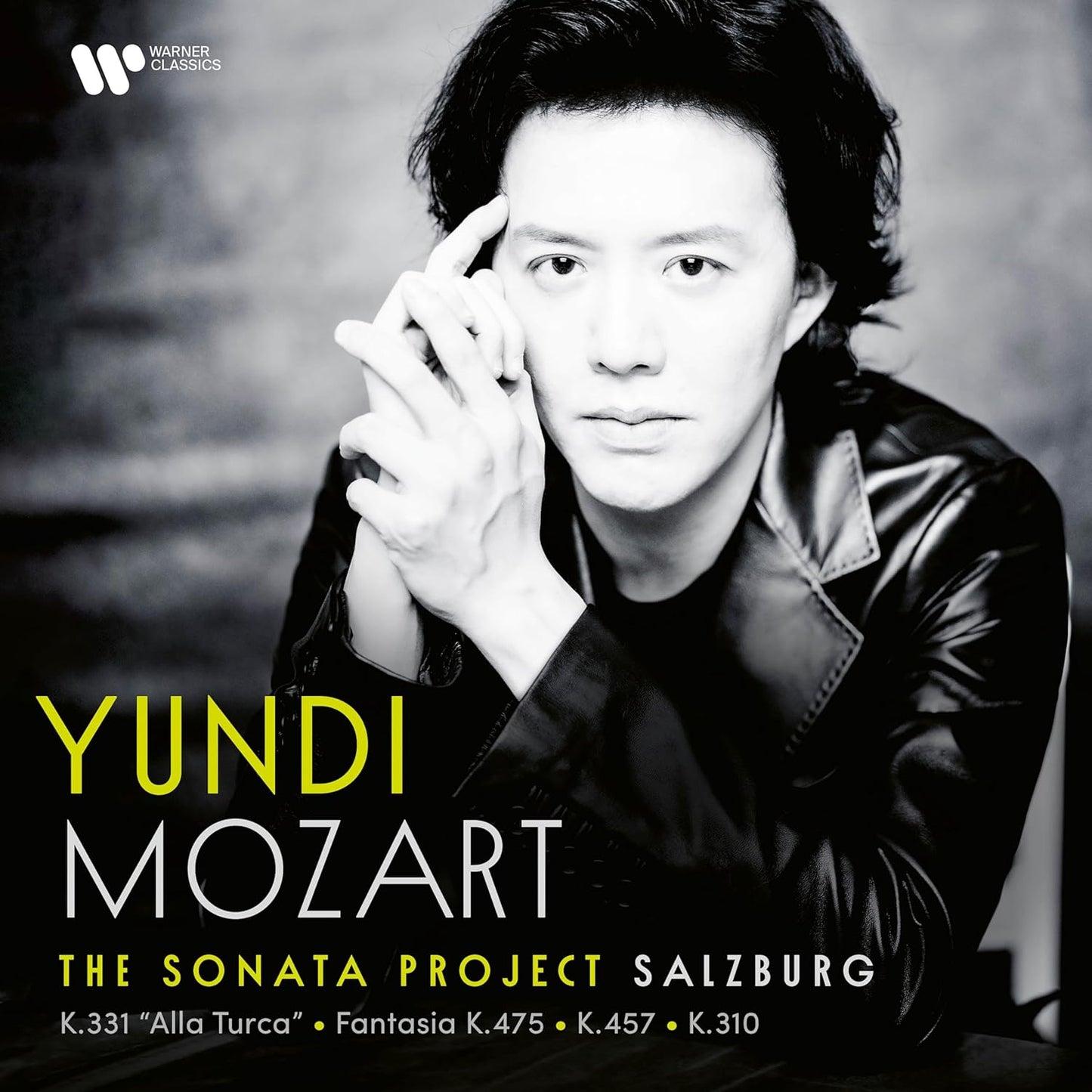 CD cover featuring pianist Yundi Li and text “Yundi Mozart.”