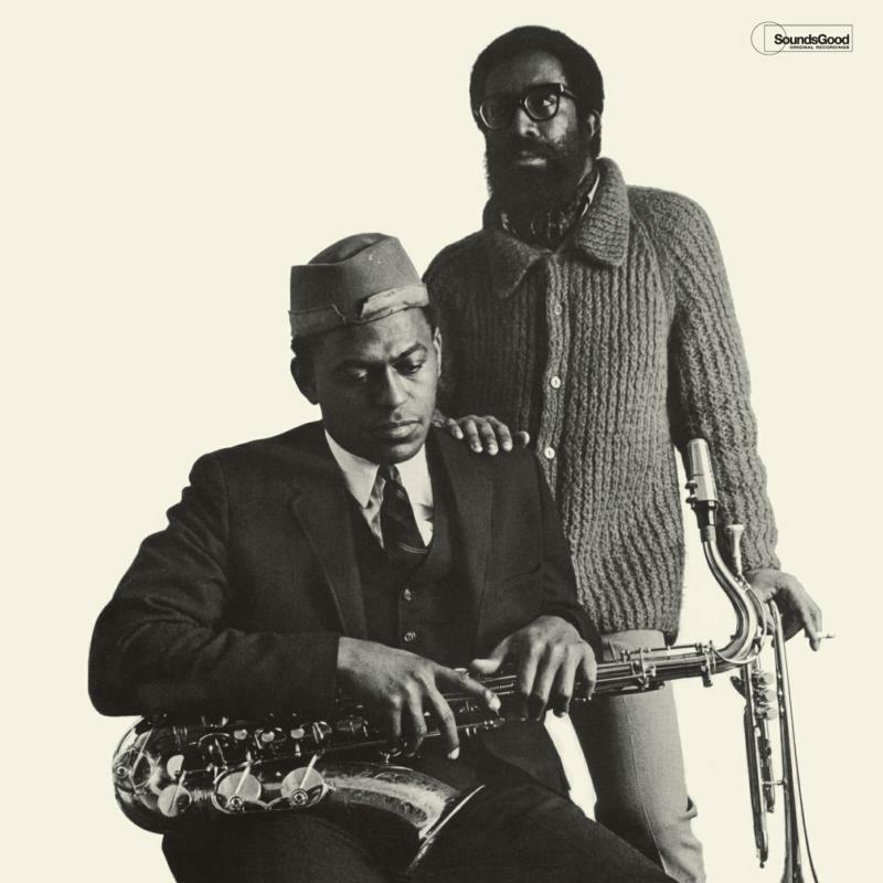 Black and white photo of two jazz musicians with saxophones.