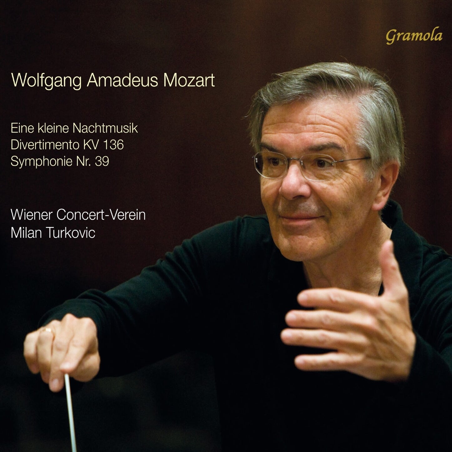 CD cover featuring a portrait of conductor Milan Turkovic and Mozart’s name.