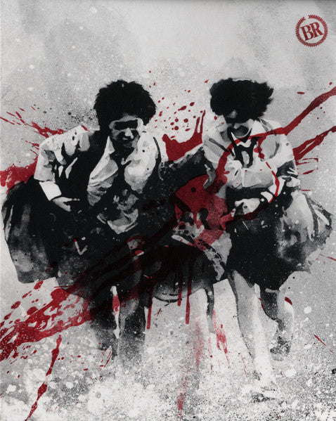 Battle Royale" Blu-ray cover: two students with guns, blood splatter effect.