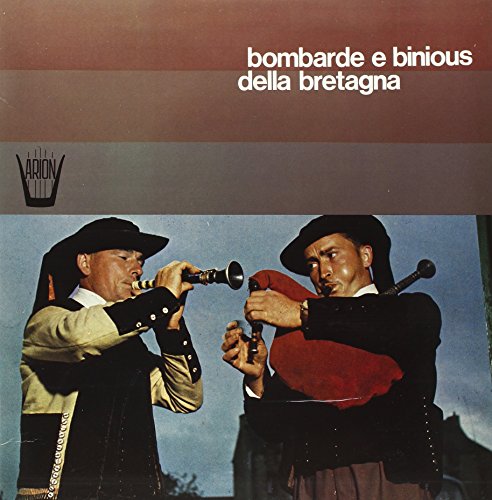 Two men in berets playing traditional Breton wind instruments.