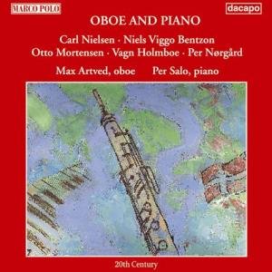 CD cover for oboe and piano music, featuring an oboe image.