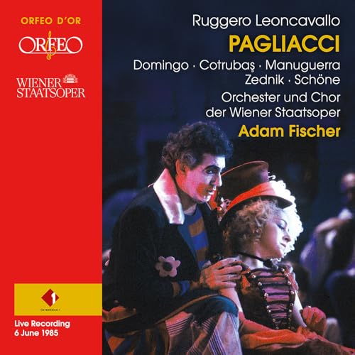 CD cover for Leoncavallo’s Pagliacci featuring Domingo and a costumed performer.