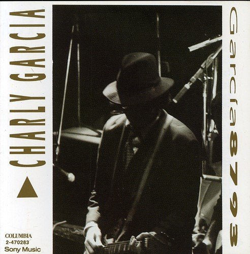 Black and white CD cover featuring Charly Garcia with a guitar.