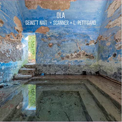 CD cover with a distressed blue wall and text: “OLA GEINS’T NÄIT”.