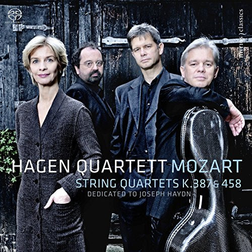 CD cover featuring the Hagen Quartet, a string ensemble, in front of a barn.