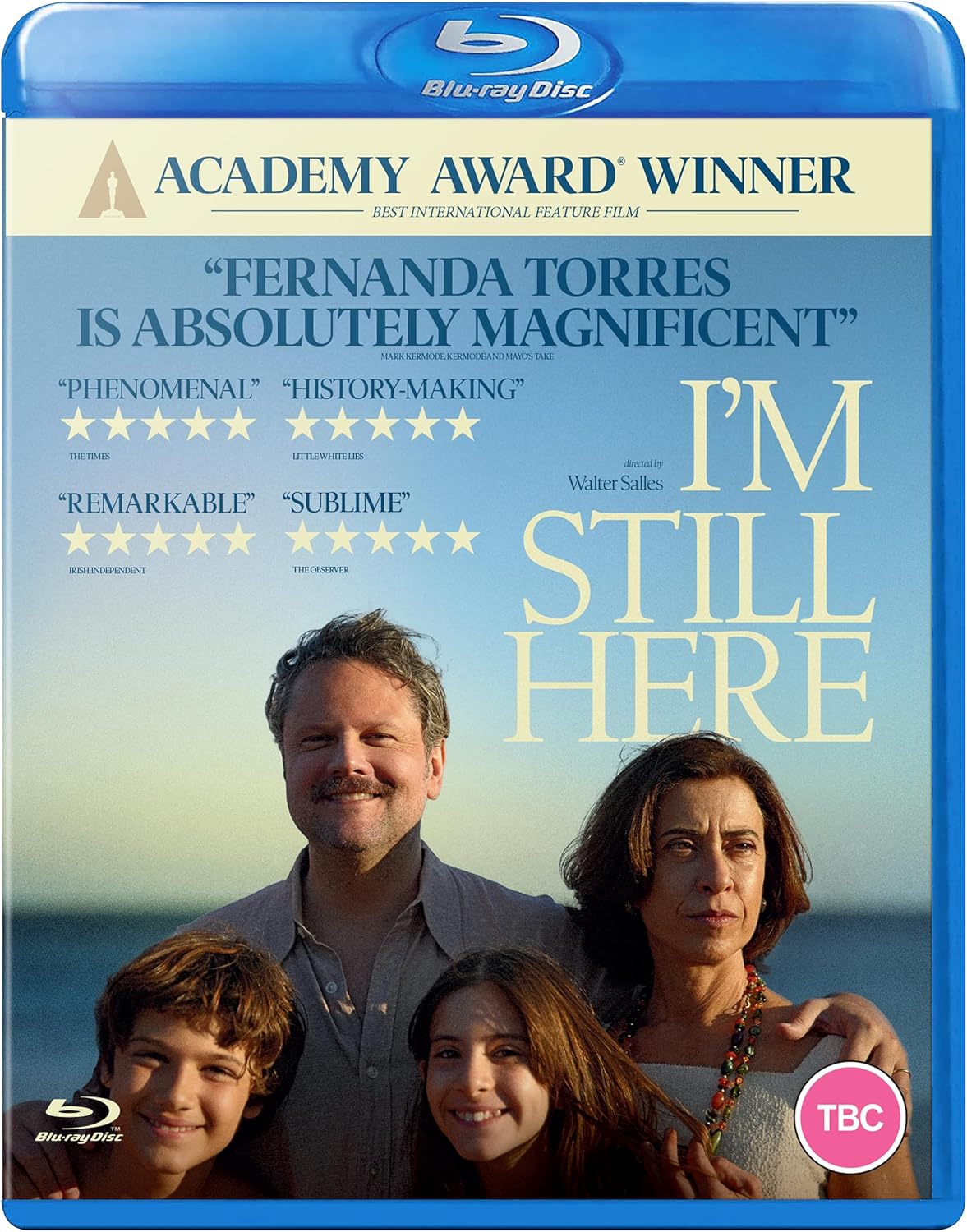Blu-ray cover for “I’m Still Here” featuring a portrait of Fernanda Torres.
