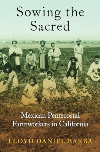 Book cover: vintage photo of Mexican farmworkers in a field.