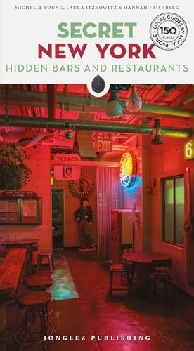 Book cover: "Secret New York" guide with a dimly lit bar interior.