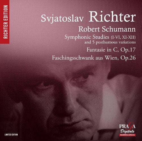 CD cover featuring pianist Sviatoslav Richter and composer Robert Schumann’s name.