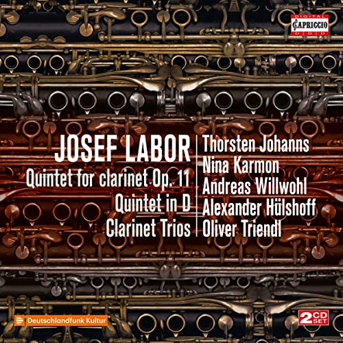 CD cover featuring multiple clarinets and composer/performer names.