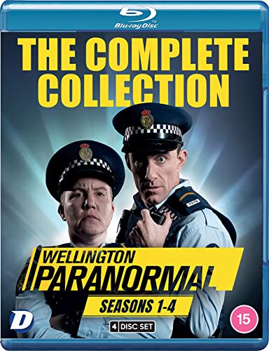 Blu-ray cover for Wellington Paranormal featuring two police officers in uniform.