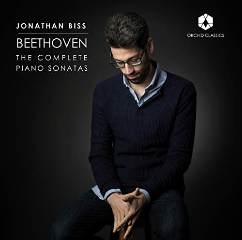 Jonathan Biss portrait on album cover for Beethoven piano sonatas CD.