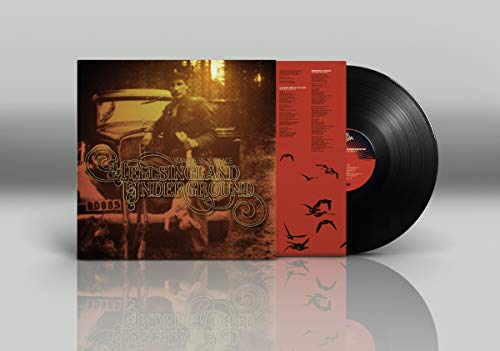 "Hellsingland Underground vinyl record with red sleeve and black vinyl, featuring ornate cover art."