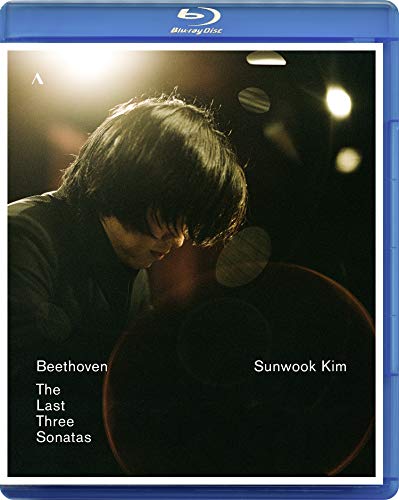Blue-ray disc case with a man playing piano on the cover.
